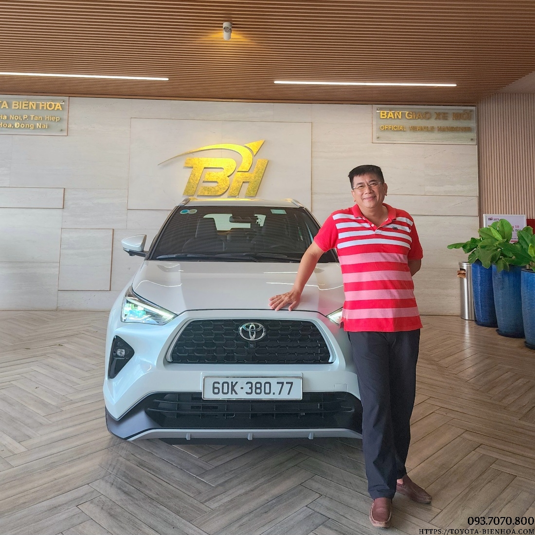 11/2023 - BÀN GIAO TOYOTA YARIS CROSS CHO ANH SƠN (BIÊN HÒA)