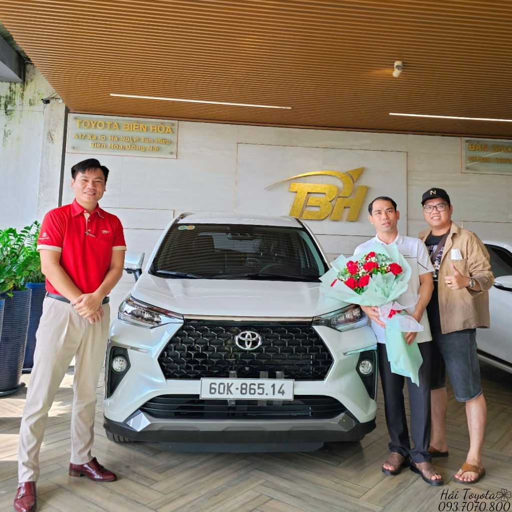 11/2025 - TOYOTA VELOZ CROSS TOP - GIAO VỀ TÂN PHÚ CHO ANH VƯỢNG.