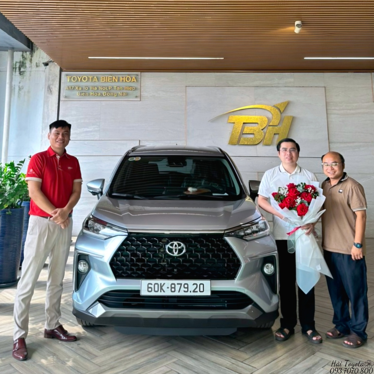 12/2025 - TOYOTA VELOZ CROSS TOP - VỀ VỚI CHA ẤN VÀ CHA CƯỜNG.