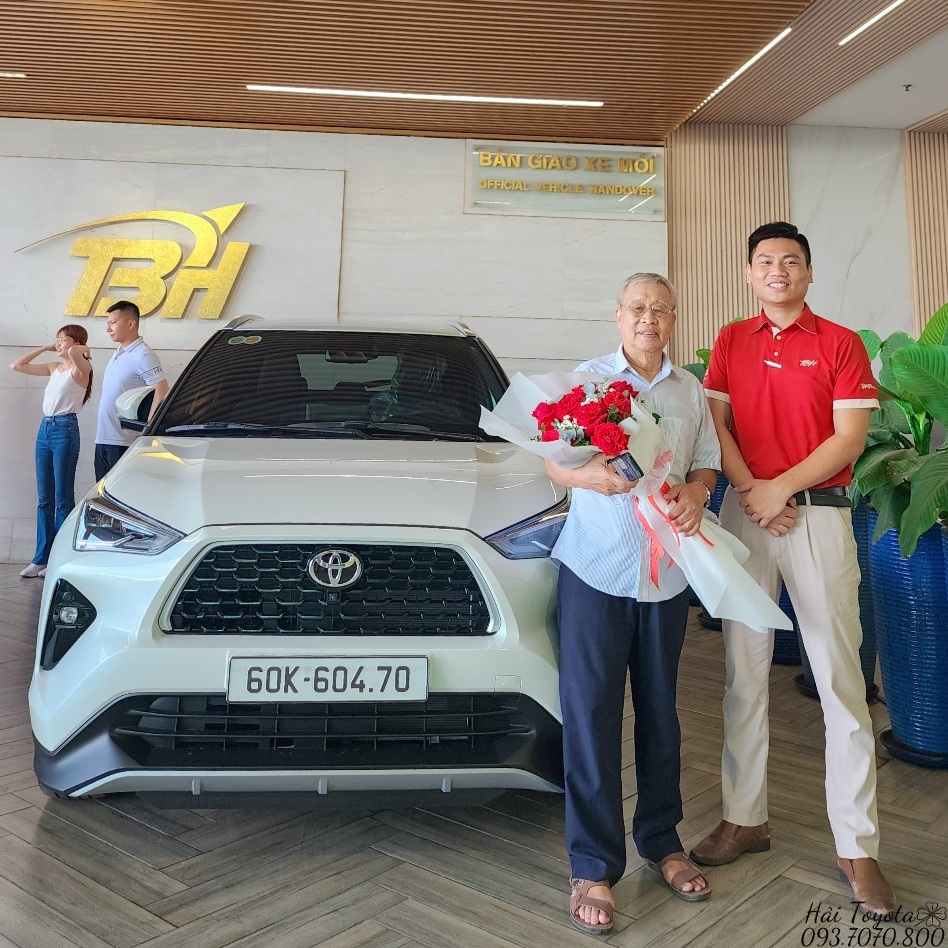 04/2025 - BÀN GIAO TOYOTA YARIS CROSS VỀ CHÚ TỊNH (TRẢNG BOM) 