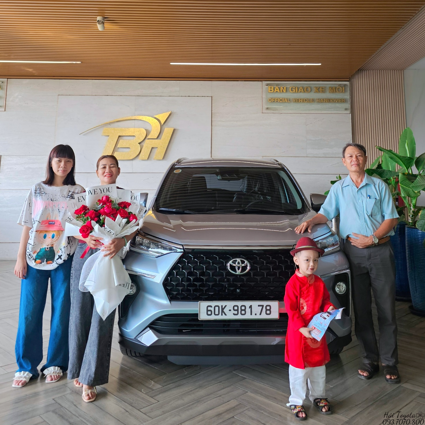 04/2026 - TOYOTA VELOZ CROSS TOP - BÀN GIAO VỀ ANH KHÔI NHANH NGỌN.