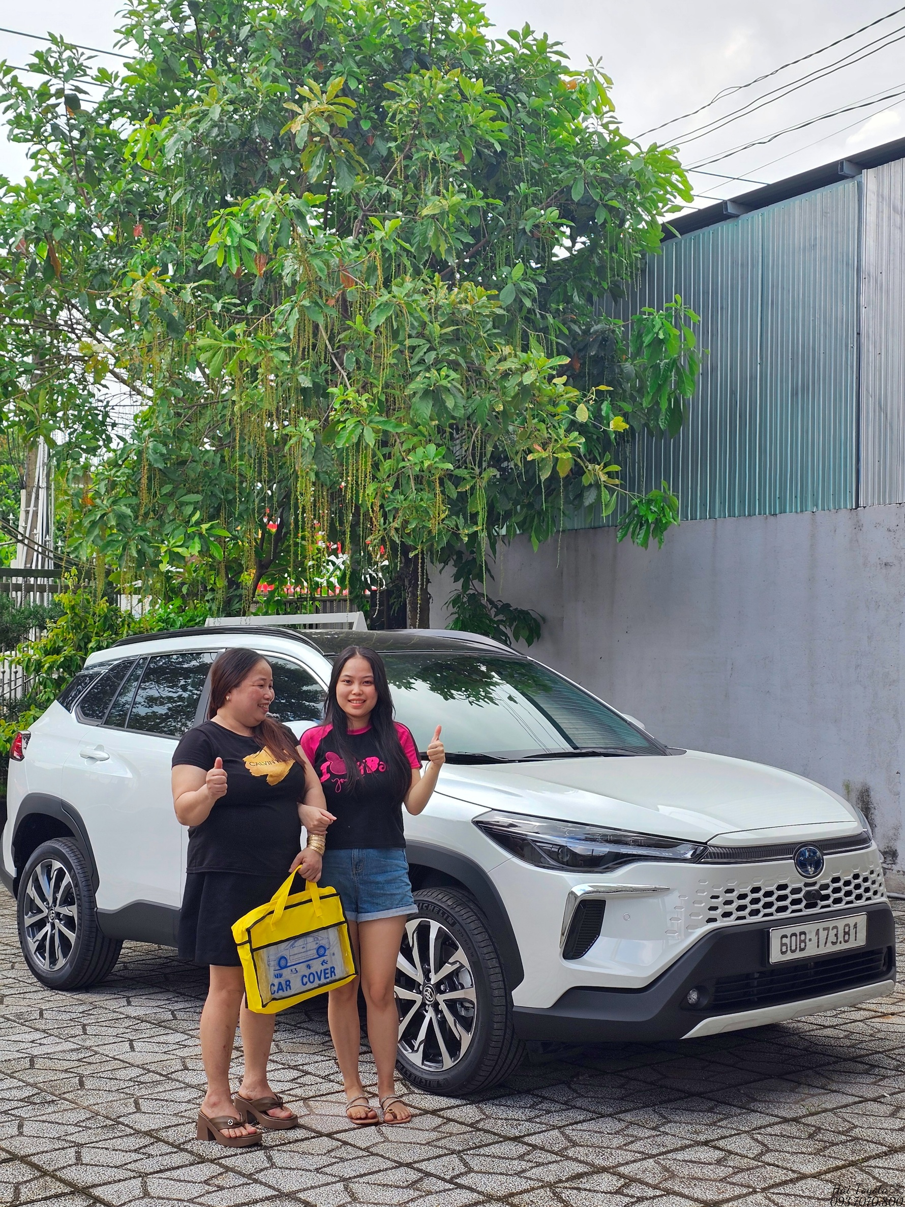 08/2026 - TOYOTA COROLLA CROSS 1.8HEV - BÀN GIAO VỀ ANH TIẾN DÀNH CHO CON GÁI