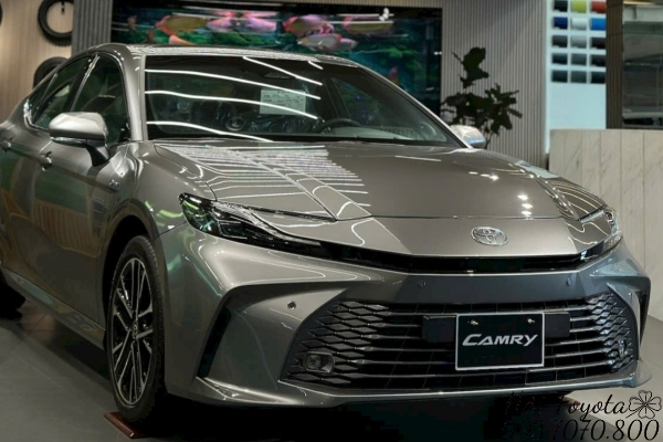 CAMRY 2.5 HYBRID MID